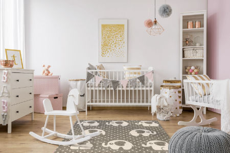 Hnedý dekoratívny koberec Safari pre deti s béžovými slonmi a bodkami