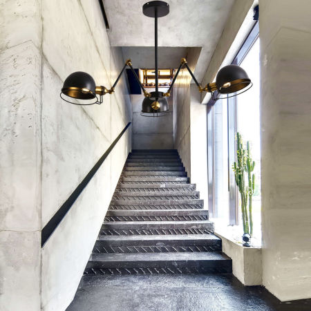 Moderná trojramenná závesná lampa VALMONTI W3, čierny kov